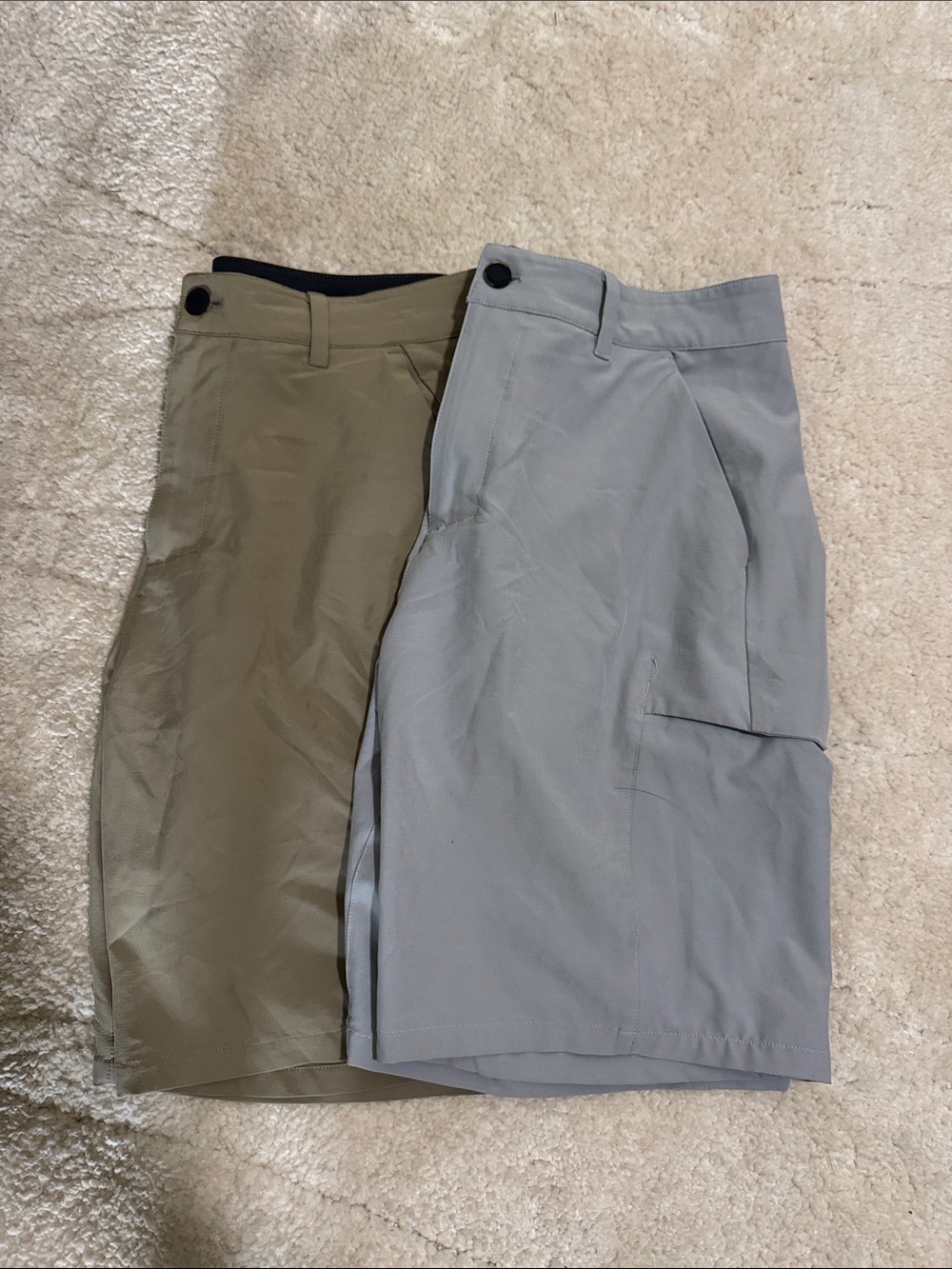 32 Degrees Men's Hybrid Shorts in Olive Green & Light Gray